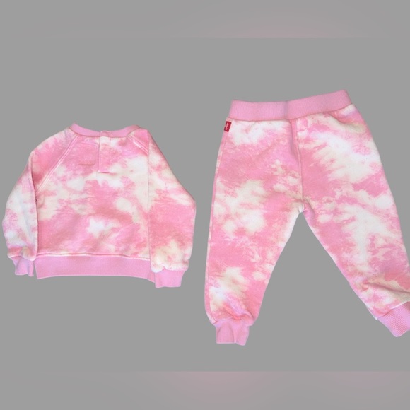 Levi Toddler Girls Bundle | 4 Pieces | Tie Dye & Denim | 12 Months | Like New - Picture 3 of 7